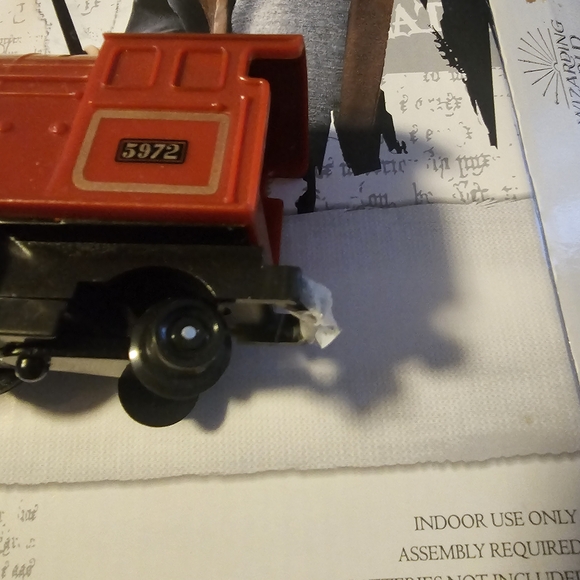 Wizarding World Hogwarts Express Train Set - Red - Picture 3 of 4